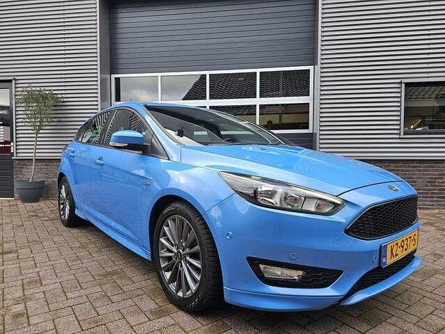 Occasion Ford Focus ST-Line 150 PK (110 kW) 2017 Blauw Hatchback
