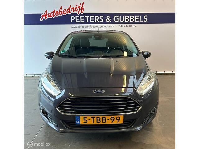 Occasion Ford Fiesta 101 PK (74 kW) 2014 Grijs (metallic) Hatchback