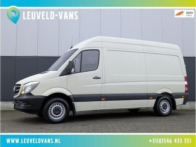 Grijs Gebruikt 2017 Mercedes Sprinter Van | € 14.950 (Eerlijke prijs) - Afbeelding 1/4