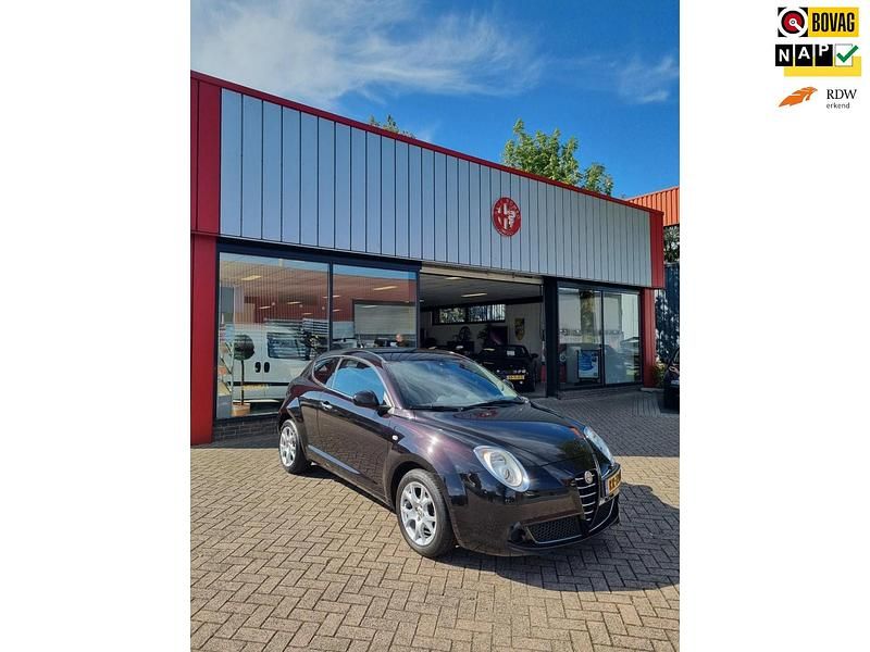 Zwart Gebruikt 2011 Alfa Romeo MiTo Hatchback | € 4.950 (Eerlijke prijs) - Afbeelding 1/4