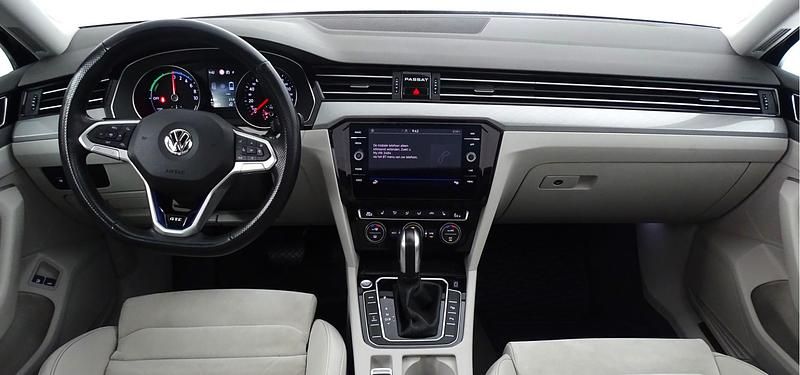 Occasion VW Passat GTE 156 PK (114 kW) 2019 Zwart, metallic lak Stationwagen