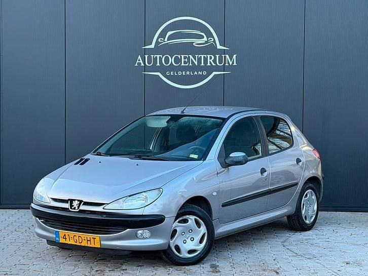 Occasion Peugeot 206 74 PK (54 kW) 2000