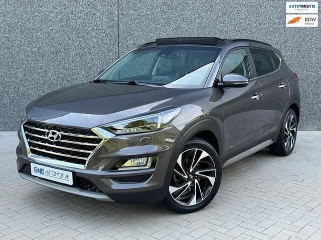 Grijs Gebruikt 2019 Hyundai Tucson Comfort SUV | € 23.995 (Eerlijke prijs) - Afbeelding 1/4