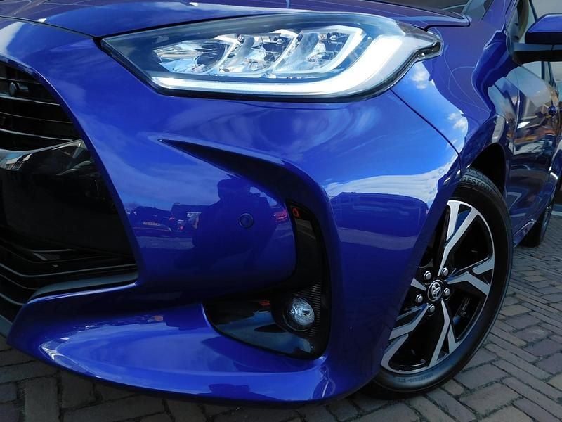Occasion Toyota Yaris Hybrid Edition 116 PK (85 kW) 2024 Blauw Hatchback