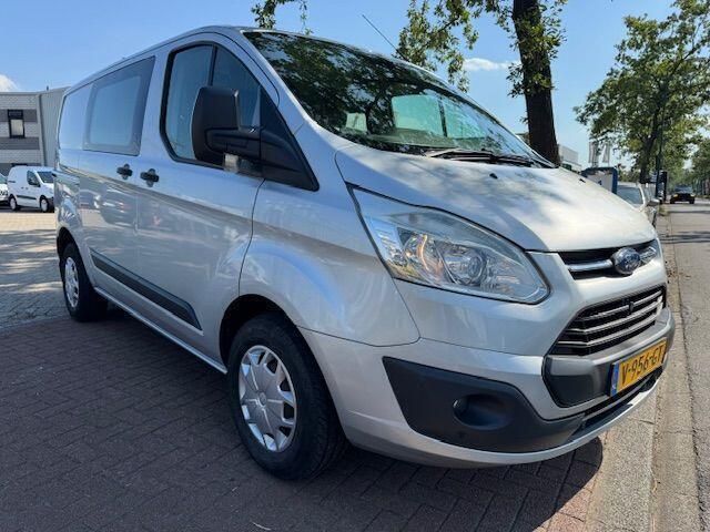 Grijs Gebruikt 2017 Ford Transit Custom Trend Van | € 9.950 (Eerlijke prijs) - Afbeelding 1/4