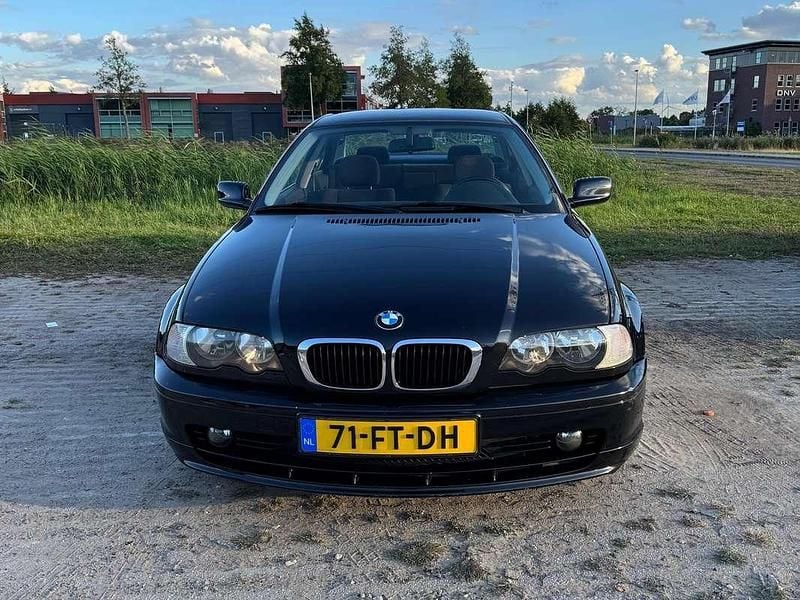 Zwart Gebruikt 2000 BMW 320 Coupé | € 4.200 (Goede deal) - Afbeelding 1/4