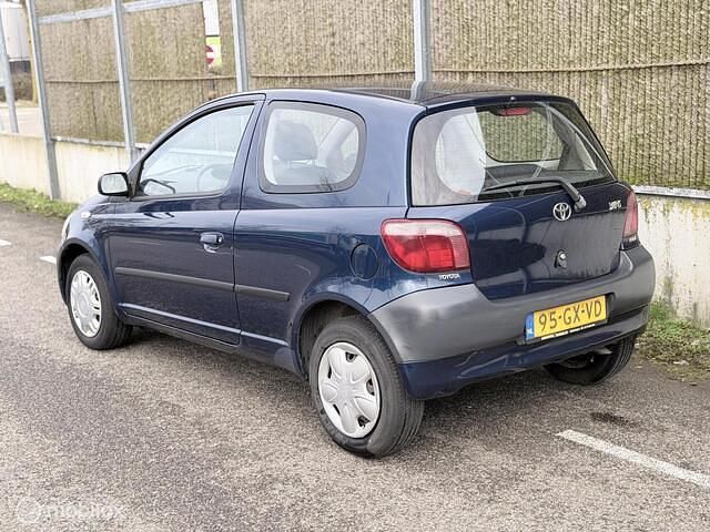 Occasion Toyota Yaris 68 PK (50 kW) 2001 Blauw Hatchback