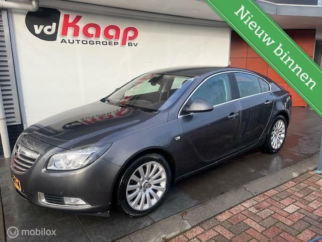 Grijs Gebruikt 2009 Opel Insignia Cosmo Hatchback | € 2.999 - Afbeelding 1/4