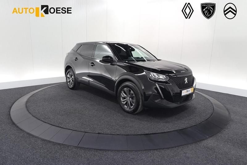 Zwart Occasion 2025 Peugeot 2008 Active SUV | € 21.295 (Super prijs) - Afbeelding 1/4