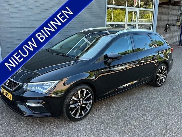 Zwart Gebruikt 2018 Seat Leon X-Perience FR Stationwagen | € 9.950 (Goede deal) - Afbeelding 1/4