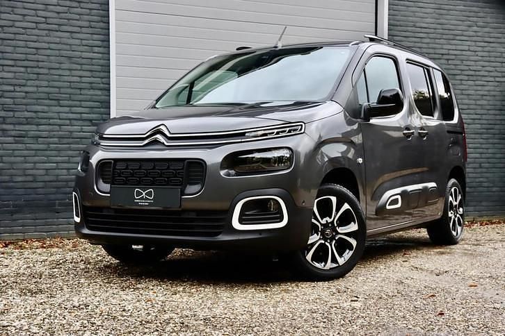 Occasion Citroën Berlingo Feel 131 PK (96 kW) 2022 Grijs MPV