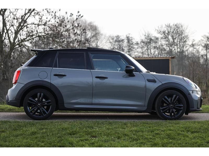 Occasion Mini John Cooper Works 136 PK (100 kW) 2021 Grijs Hatchback