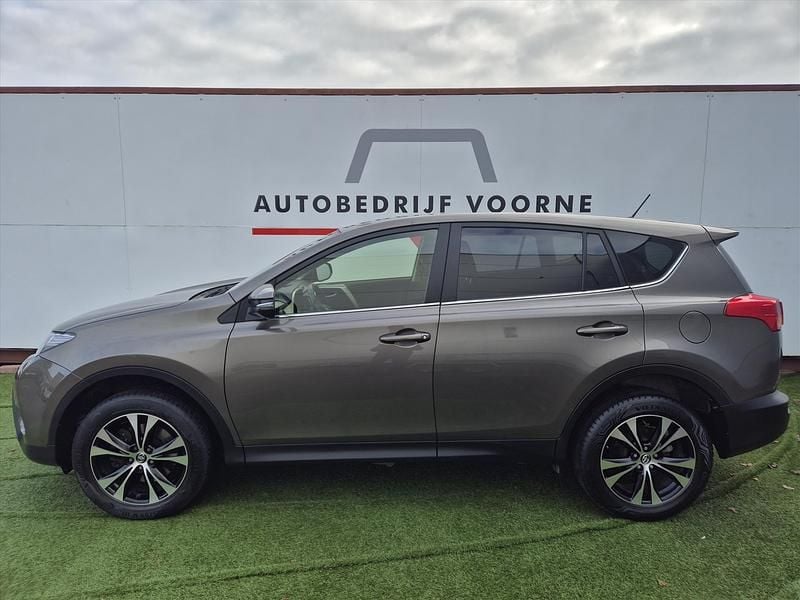 Bruin, metallic lak Gebruikt 2014 Toyota RAV4 SUV | € 18.950 (Eerlijke prijs) - Afbeelding 1/4