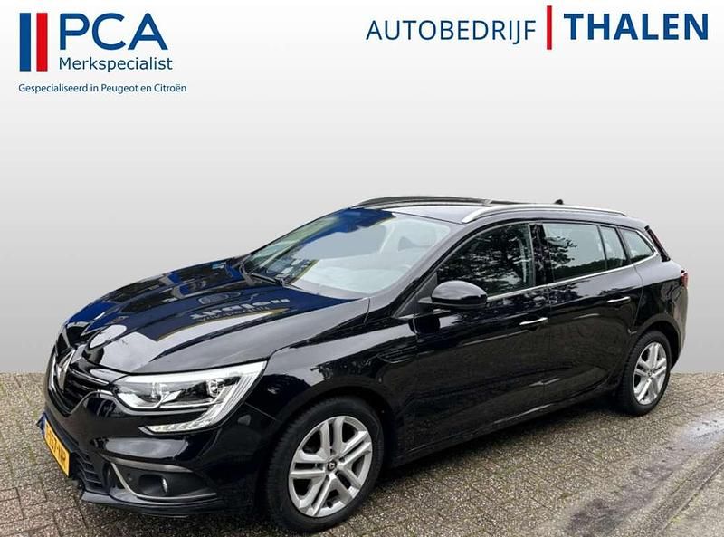 Zwart, metallic lak Gebruikt 2018 Renault Mégane GrandTour LIMITED Stationwagen | € 16.500 (Iets duurder) - Afbeelding 1/4