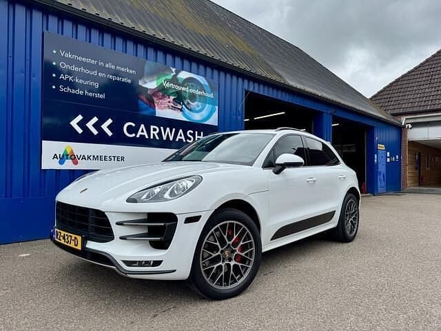 Wit Gebruikt 2015 Porsche Macan Turbo SUV | € 39.500 (Goede deal) - Afbeelding 1/4