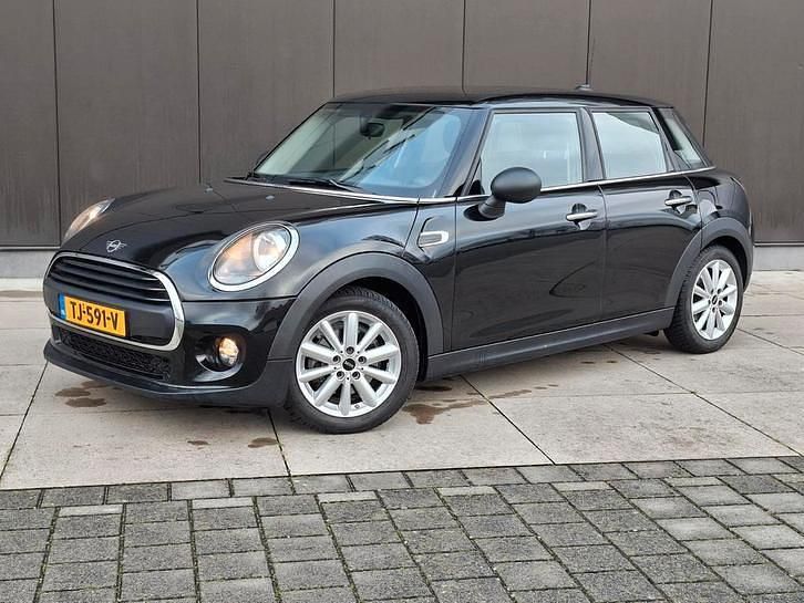 Gebruikt 2018 Mini ONE Salt Hatchback | € 11.950 (Super prijs) - Afbeelding 1/4