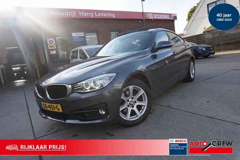 Grijs Gebruikt 2014 BMW 320 Executive Hatchback | € 13.950 - Afbeelding 1/4