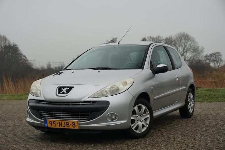 Occasion Peugeot 206 2010 Grijs (metallic) Hatchback
