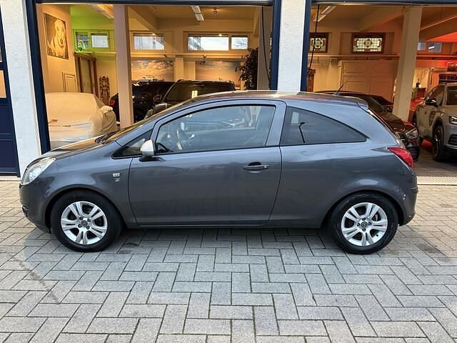Occasion Opel Corsa Edition 97 PK (71 kW) 2011 Grijs Hatchback