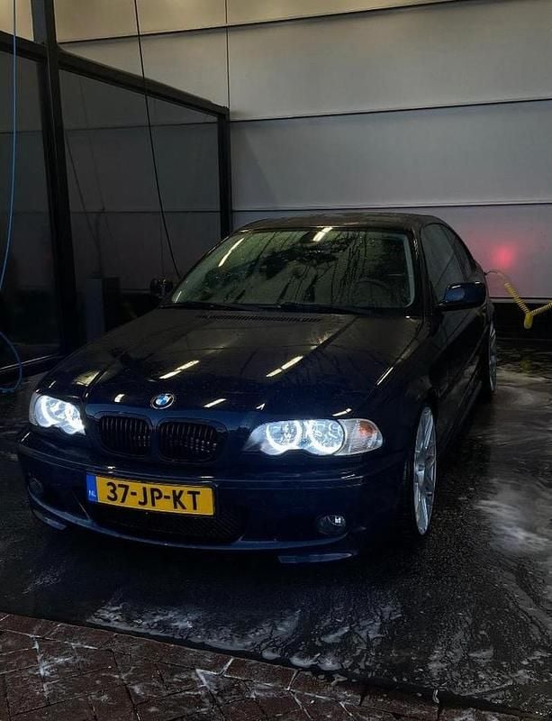 Gebruikt 2002 BMW 325 Coupé | € 7.499 (Iets duurder) - Afbeelding 1/4