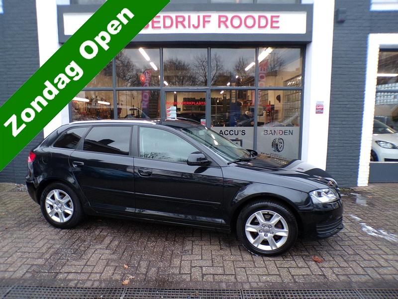 Occasion Audi A3 Attraction 127 PK (93 kW) 2009 Zwart Hatchback