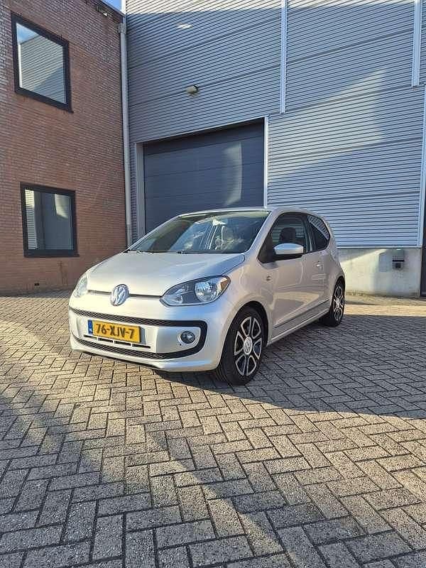 Grijs Gebruikt 2012 VW up! Hatchback | € 2.750 (Super prijs) - Afbeelding 1/4