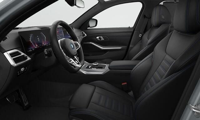 Occasion BMW 330 Comfort Edition 291 PK (214 kW) 2025 Grijs Stationwagen