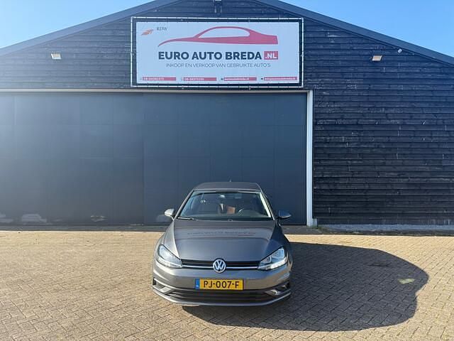 Grijs Gebruikt 2017 VW Golf VII Trendline Hatchback | € 12.750 (Goede deal) - Afbeelding 1/4