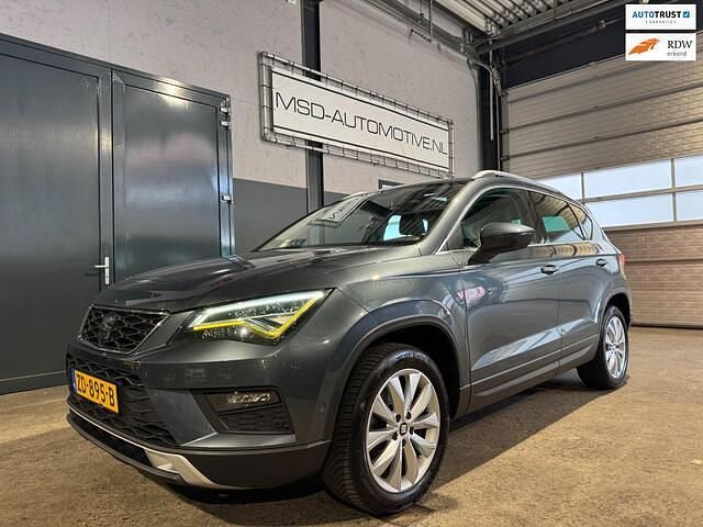 Grijs Gebruikt 2019 Seat Ateca SUV | € 13.449 (Eerlijke prijs) - Afbeelding 1/4