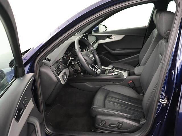Occasion Audi A4 S-Line 150 PK (110 kW) 2021 Blauw Stationwagen