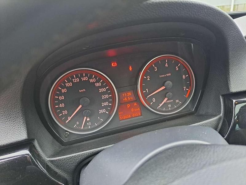 Occasion BMW 325 Executive 218 PK (160 kW) 2007 Zwart Stationwagen