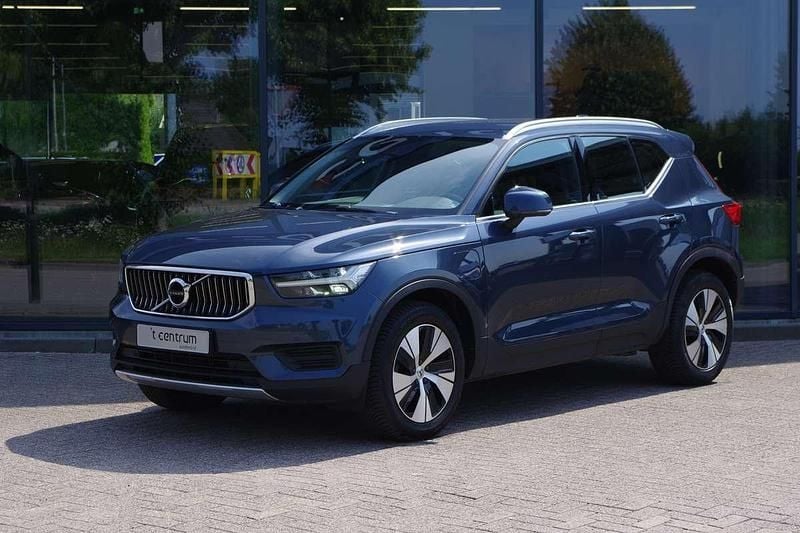 Blauw Gebruikt 2022 Volvo XC40 Inscription SUV | € 27.950 (Super prijs) - Afbeelding 1/4