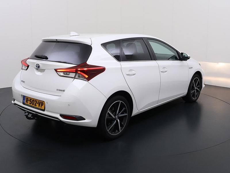 Occasion Toyota Auris Executive 2022 Wit Hatchback