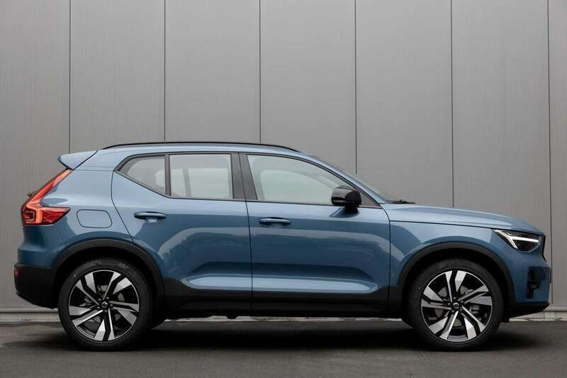 Gebruikt 2025 Volvo XC40 SUV | € 45.945 (Goede deal) - Afbeelding 1/4