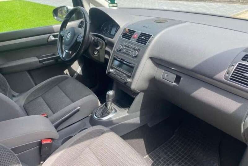 Grijs Gebruikt 2012 VW Touran Comfortline MPV | € 3.750 (Super prijs) - Afbeelding 1/4