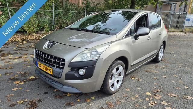 Grijs Gebruikt 2010 Peugeot 3008 MPV | € 2.999 (Goede deal) - Afbeelding 1/4