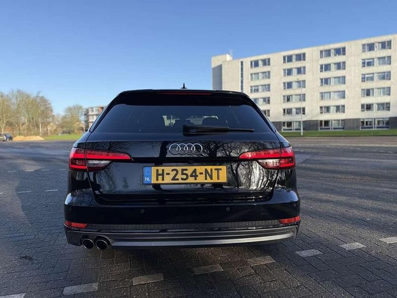 Occasion Audi A4 218 PK (160 kW) 2016 Zwart Stationwagen