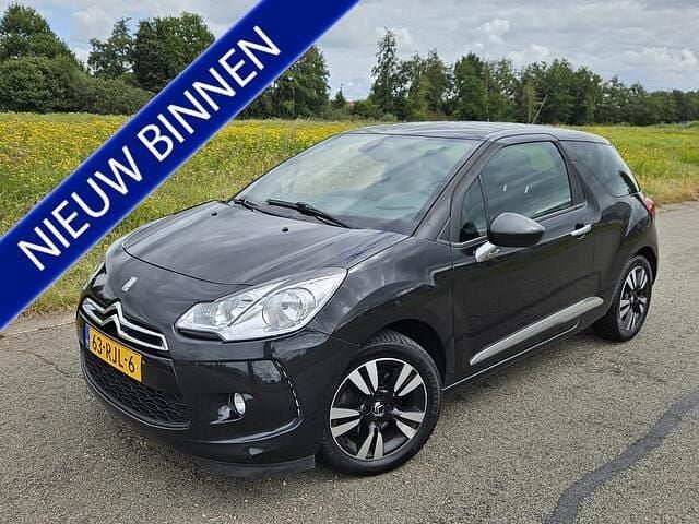 Zwart Gebruikt 2011 Citroën DS3 So Chic Hatchback | € 2.999 (Eerlijke prijs) - Afbeelding 1/4