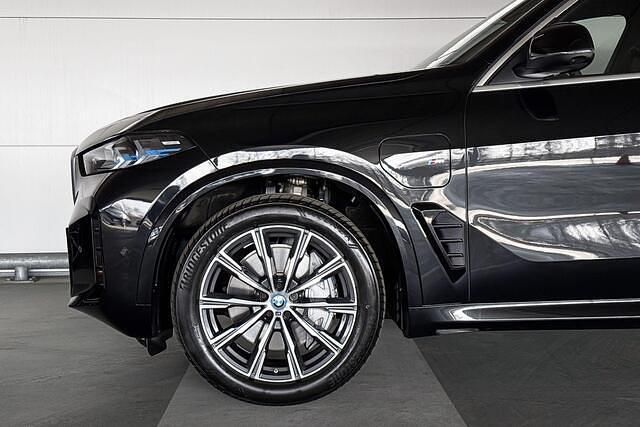 Occasion BMW X5 Performance 489 PK (359 kW) 2025 Zwart (metallic) SUV