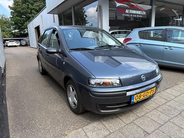 Grijs Gebruikt 2000 Fiat Punto S Hatchback | € 1.295 (Eerlijke prijs) - Afbeelding 1/4