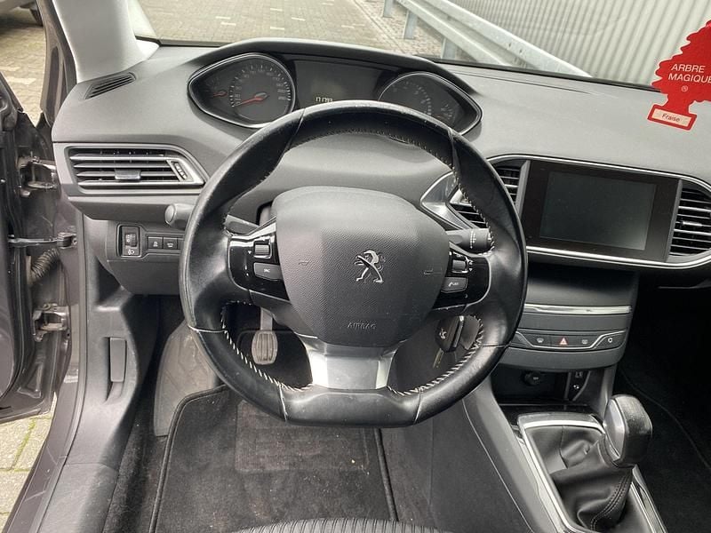 Occasion Peugeot 308 112 PK (82 kW) 2016 Grijs Stationwagen