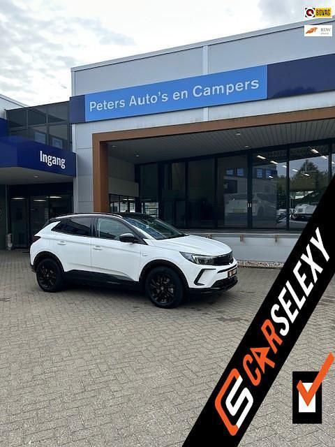 Wit Occasion 2024 Opel Grandland X SUV | € 33.240 (Eerlijke prijs) - Afbeelding 1/4