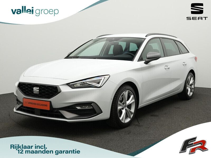 Wit Gebruikt 2024 Seat Leon Business Stationwagen | € 32.900 (Eerlijke prijs) - Afbeelding 1/4