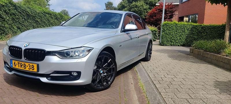 Occasion BMW 316 Executive 136 PK (100 kW) 2014 Zilver Sedan