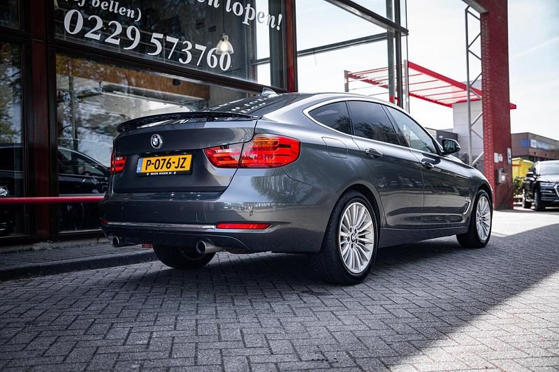 Occasion BMW 335 Executive 306 PK (225 kW) 2014 Grijs Hatchback