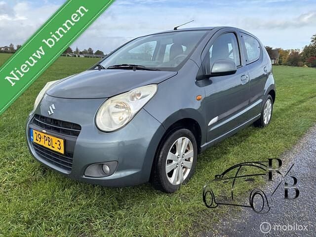 Grijs Gebruikt 2011 Suzuki Alto Exclusive Hatchback | € 1.899 (Goede deal) - Afbeelding 1/4