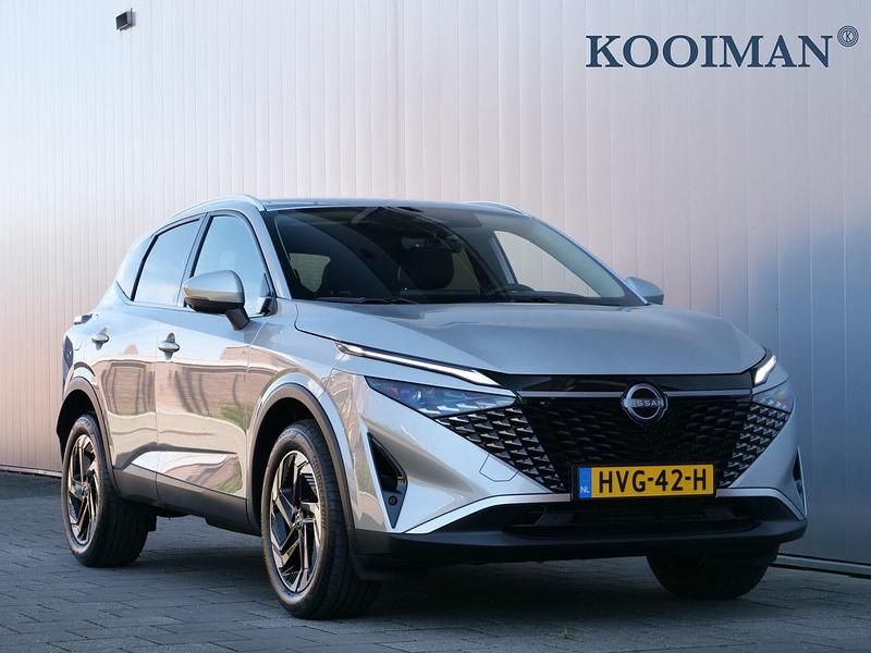 Grijs Gebruikt 2025 Nissan Qashqai N-Connecta SUV | € 36.350 (Goede deal) - Afbeelding 1/4