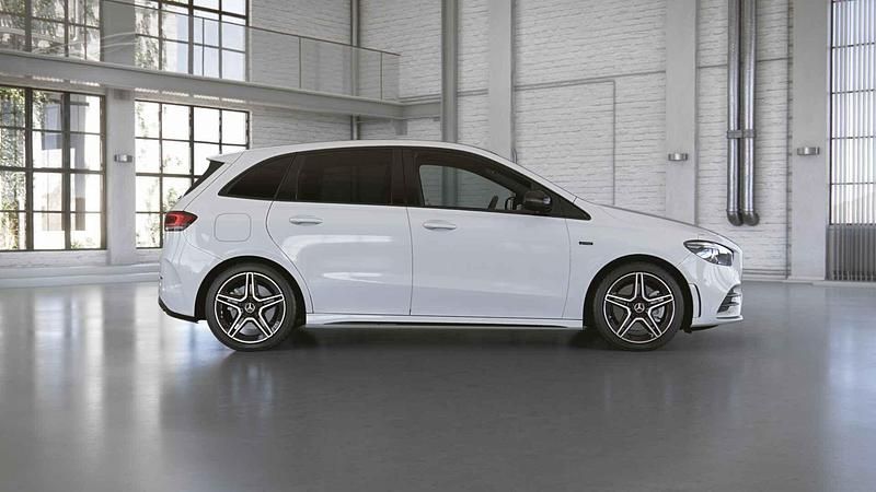 Occasion Mercedes B250e AMG line 218 PK (160 kW) 2020 Wit MPV