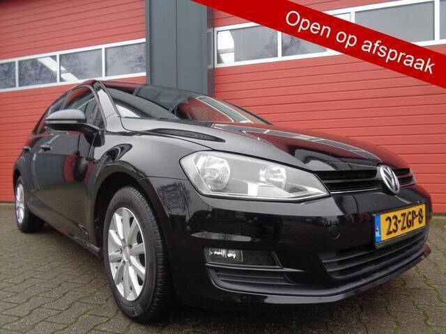 Zwart Gebruikt 2012 VW Golf VII Trendline Hatchback | € 7.950 (Duur) - Afbeelding 1/4