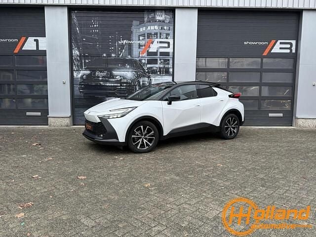 Occasion Toyota C-HR Active 152 PK (111 kW) 2024 Wit SUV